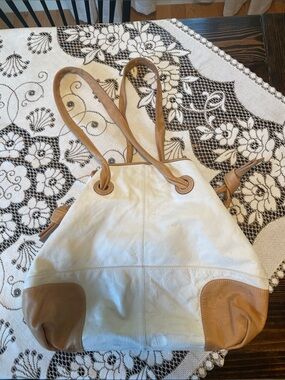 Cavalcanti Two-Tone Cream Tan  Sturdy Beautiful Knot Leather Tote Bag